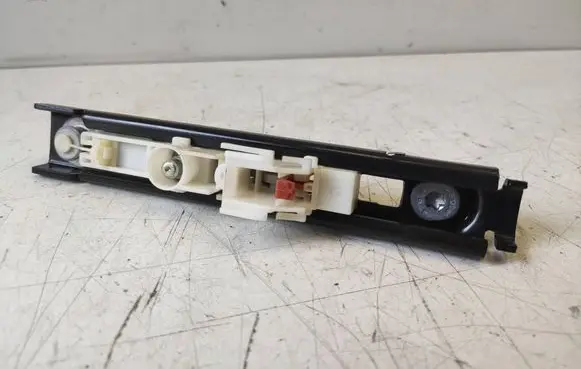 Renault Megane III Seat belt adjustment rail 878240003R 4096313