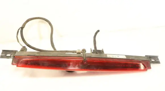 BMW X1 F48 F49 Third/center stoplight