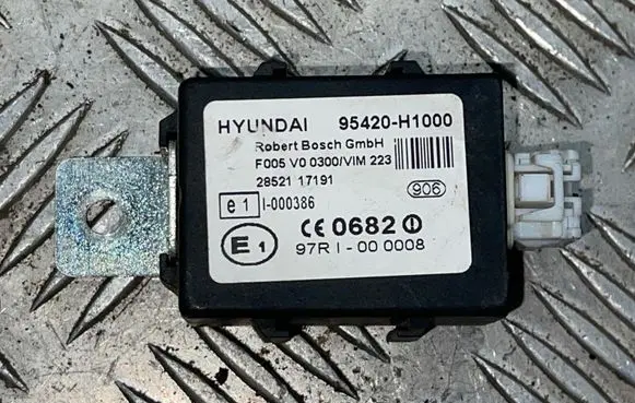 Hyundai Terracan Immobilizer control unit/module 95420H1000 2852117191 97RI000008