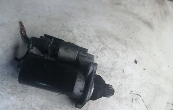 Volkswagen Golf VI Starter motor 02M911024C 09102011