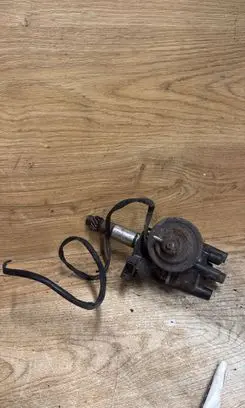 Mazda 626 Spark distributor T4T5777164