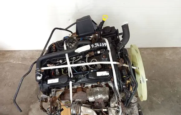 Mercedes-Benz Sprinter W906 Engine 651.956 651956