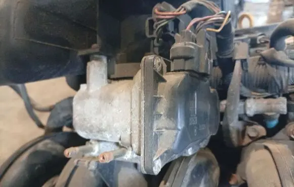 Toyota Yaris Throttle valve 2203023010