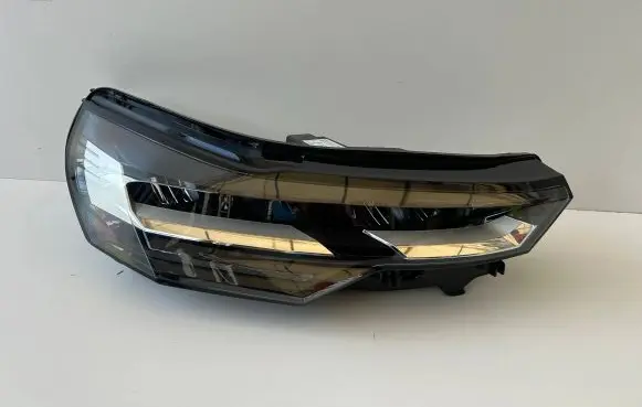 Renault Captur II Headlight/headlamp 260559510R