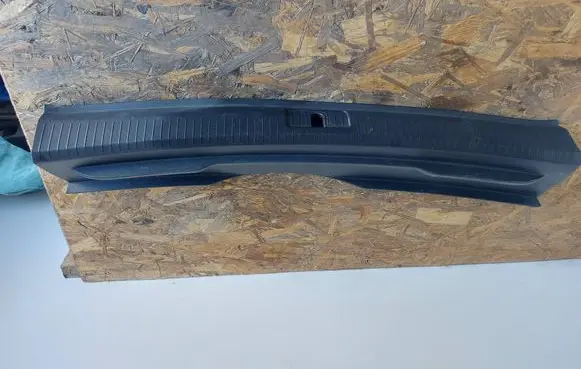 Volkswagen Golf VII Trunk/boot sill cover protection 5G9863459