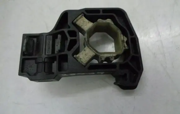BMW 5 F10 F11 Radiator support slam panel bracket 757524803