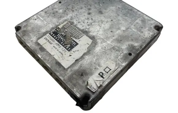 Toyota Land Cruiser (J120) Engine control unit/module 8966160E81 1758004070