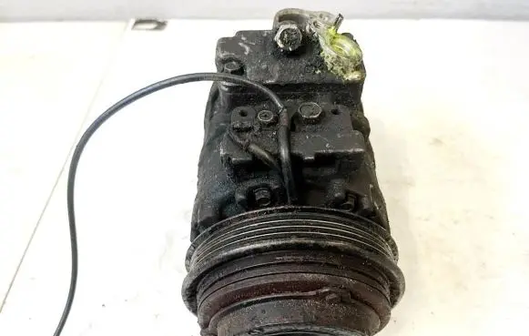 Audi A6 S6 C5 4B Air conditioning (A/C) compressor (pump) 4B0260805C
