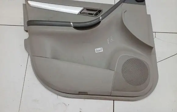 Mercedes-Benz R W251 Front door card panel trim