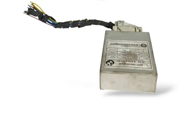BMW 5 E60 E61 Air suspension control unit module (rear) 6770411 37146770411