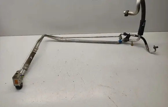 KIA Optima Air conditioning (A/C) pipe/hose 52392890