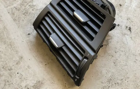 BMW X5 E70 Dashboard side air vent grill/cover trim 7161803 773201 0117784