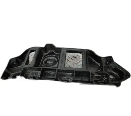 Volkswagen Polo VI Front bumper mounting bracket