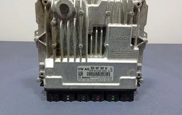 Audi Q7 4L Engine control unit/module ECU 059907309AG