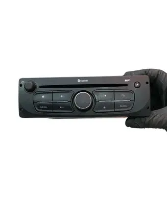 Renault Master III Radio/CD/DVD/GPS head unit 281157088R