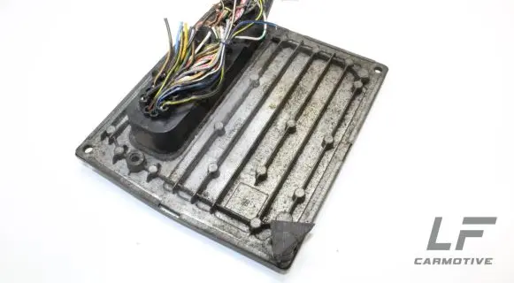 Ford Fiesta Engine control unit/module 6S6112A650GD S120977313