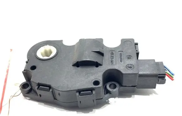 BMW 4 F32 F33 Air flap motor/actuator EF8431
