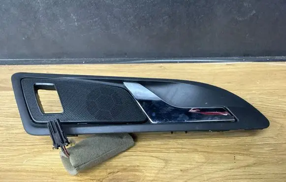 Skoda Octavia Mk2 (1Z) Front door interior handle 1Z0837248 1Z00354110