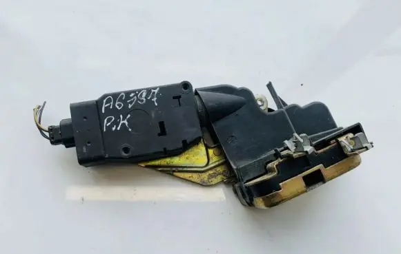 Mitsubishi Space Star Front door lock