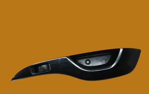 Mitsubishi Space Star Quarter vent window switch 7222B308ZZ