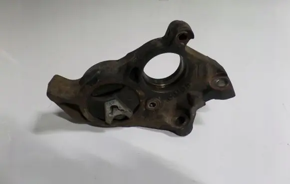 Peugeot 308 Engine mount bracket 9651493280