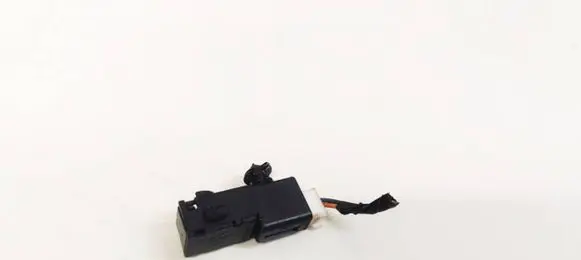 Sensor