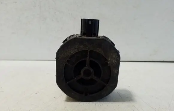 Toyota bZ4X Alarm system siren 8657042060 0689007110