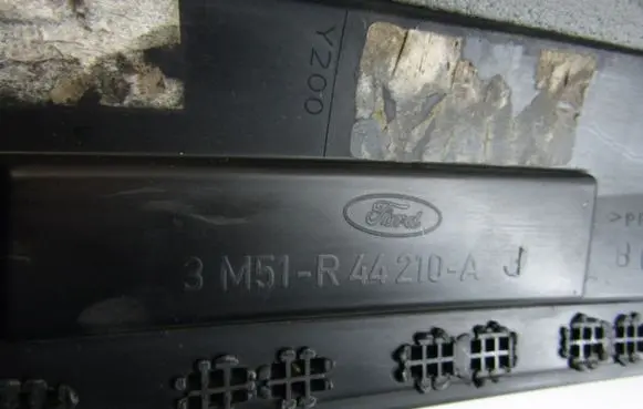 Ford Focus C-MAX Tailgate/boot cover trim set 3M51R44210AJ