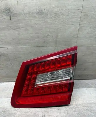 Mercedes-Benz E W212 Tailgate rear/tail lights A055364 RF200