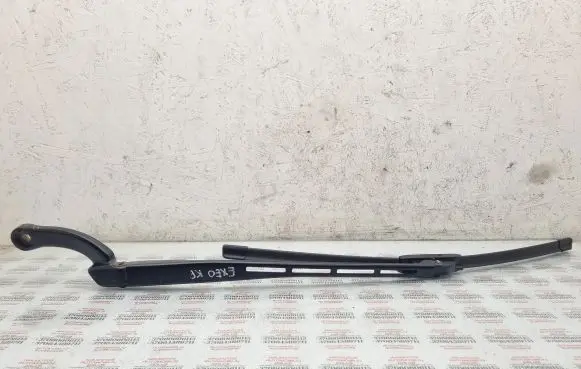 Seat Exeo (3R) Front wiper blade arm 8E1955407C