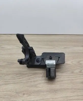 Volvo C70 Convertible roof lock/latch 9213996 1286926 9213998J0