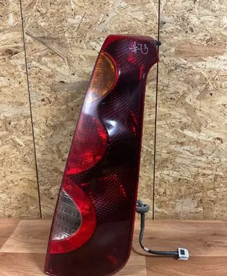 Nissan Note (E11) Rear/tail lights 22016752