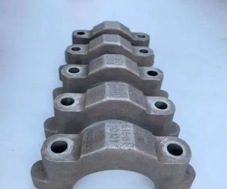 Mercedes-Benz W123 Crankshaft Holder 6150110111 6150110113