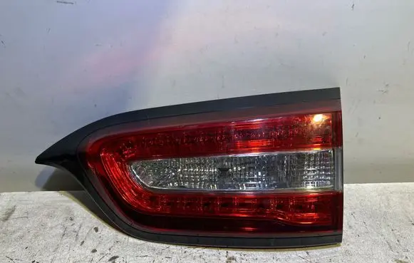 Jeep Cherokee Tailgate rear/tail lights 68102920AC 49033