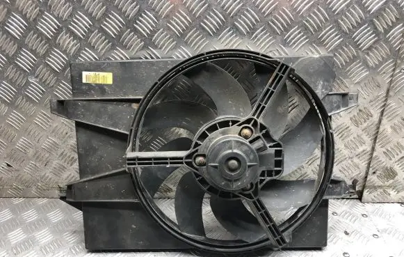 Ford Fiesta Electric radiator cooling fan 8240366
