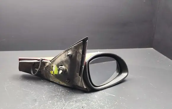 Opel Vectra B Manual wing mirror 90568440