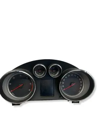 Opel Insignia A Speedometer (instrument cluster) 12844138