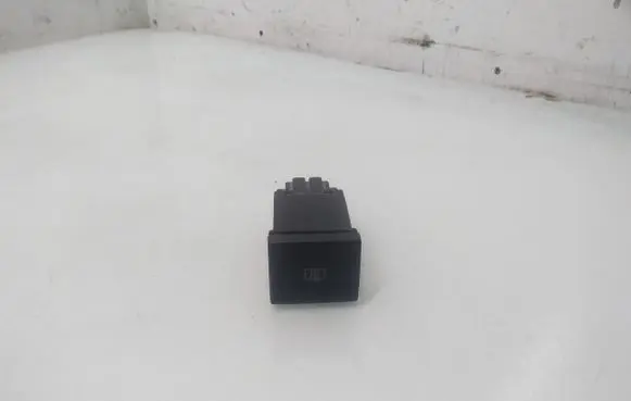 Volkswagen Golf III Windscreen/window heater switch 1H0959621