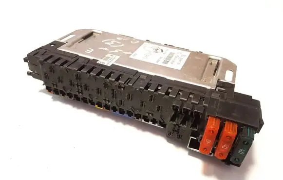 Mercedes-Benz S W220 Fuse module A0265455332 05045122