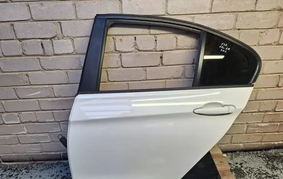 BMW 3 F30 F35 F31 Rear door