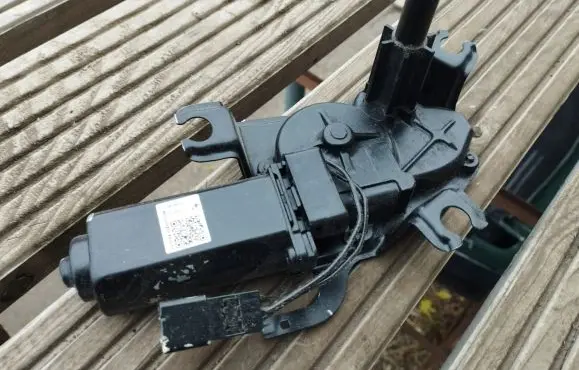Chrysler Pacifica Rear window wiper motor 04894283AA