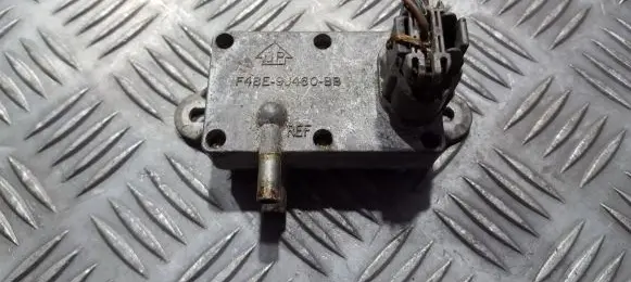 Ford Mondeo MK II Air pressure sensor F48E9J460BB F48E-9J460-BB