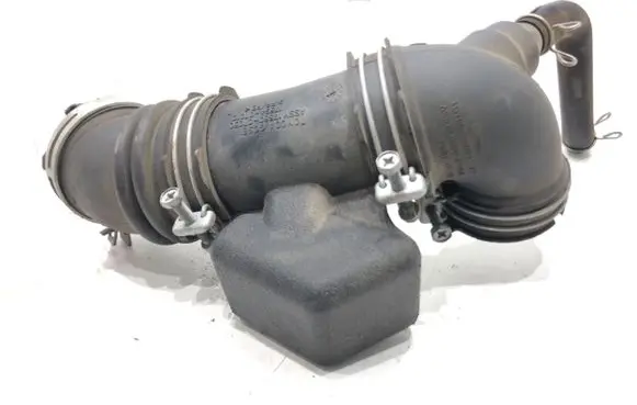 Toyota Auris E180 Air intake hose/pipe 17880-0T050