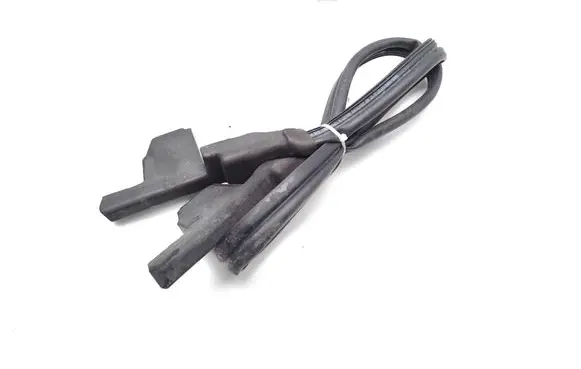 KIA Sportage Engine compartment rubber 86430R2000