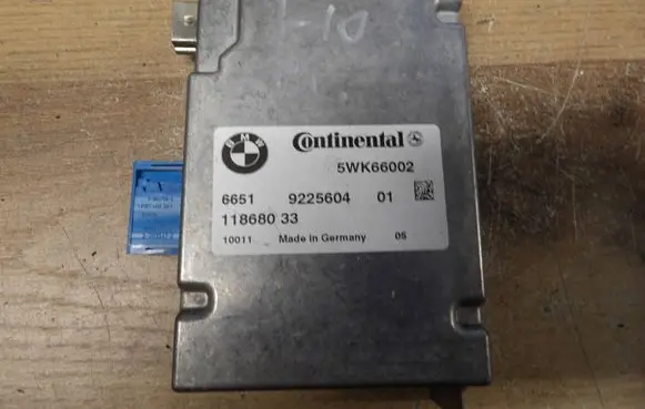 BMW 5 F10 F11 Camera control unit module 5WK66002 11868033 9225604