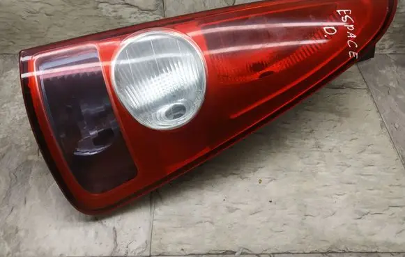 Renault Espace - Grand espace IV Rear/tail lights 8200027152