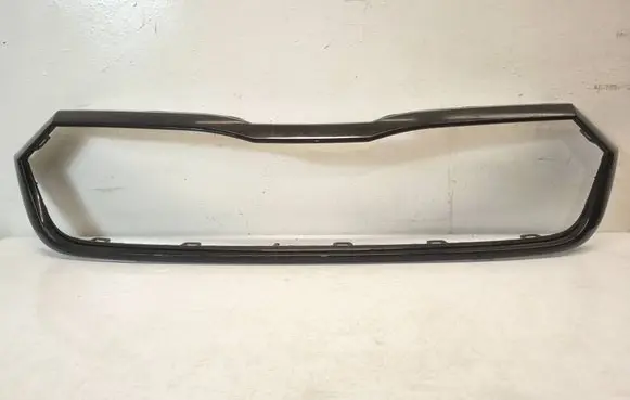 Skoda Octavia Mk4 Front grill 5E3853761AAUTOAS7 5E3853761A