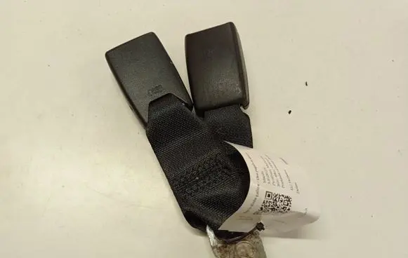 Mazda 3 II Rear seatbelt buckle 02BBM4 090305E2X