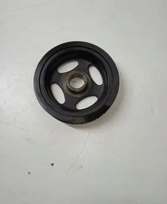 Toyota Aygo AB40 Alternator pulley 