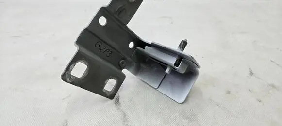 Renault Trafic III (X82) Fender mounting bracket 625M90369R